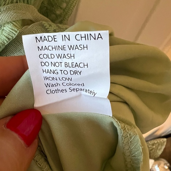 Mermaid’s Closet sage green maxi dress. Size Large - Picture 5 of 6